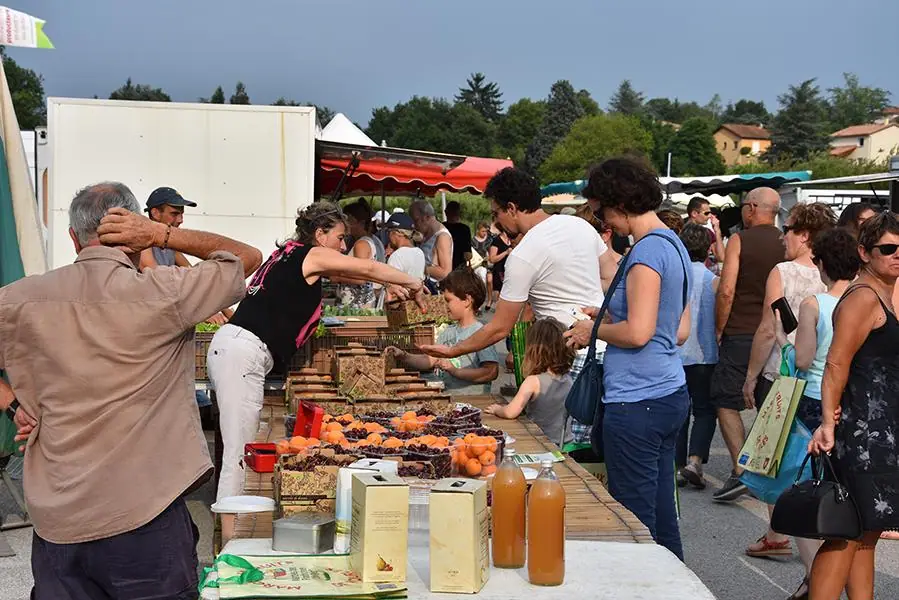 Marché aux Fruits à Vourles (69)
