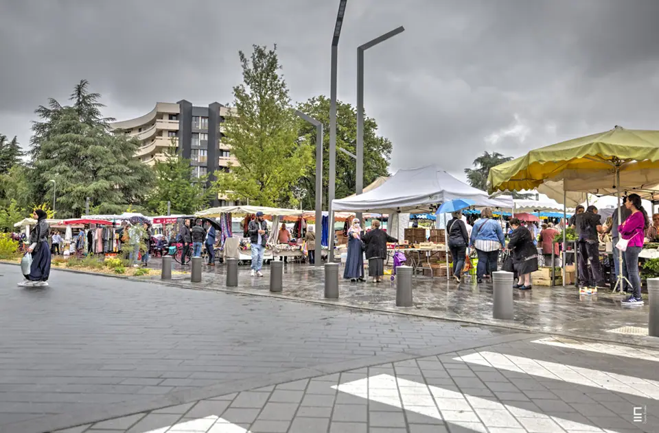 Marché Laherrère à Pau (64)