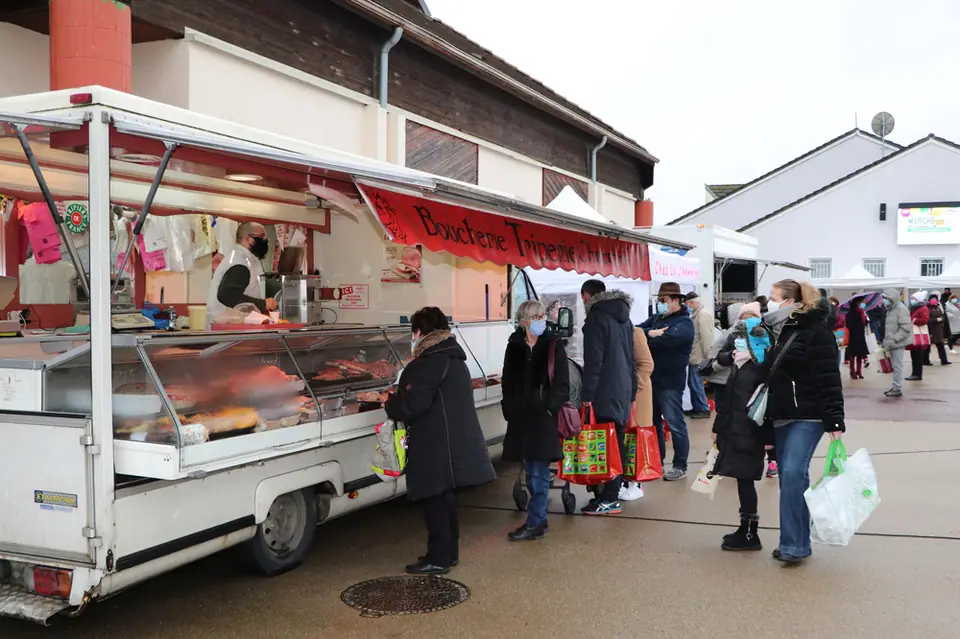 Marché du Centre à Othis (77)