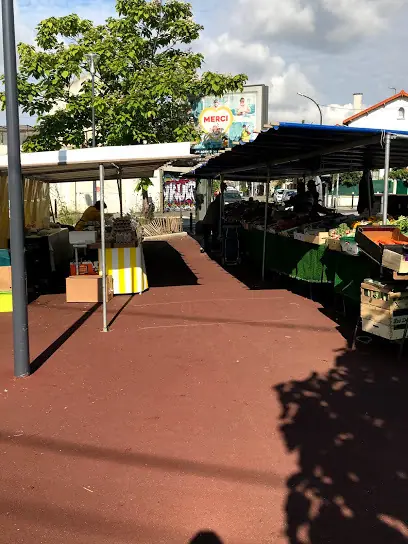 Marché Henri Barbusse à Montreuil (93)