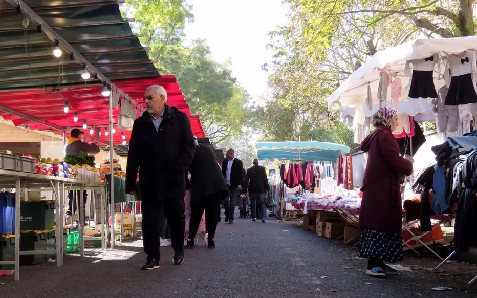 Marché de la Dhuys à Montreuil (93)