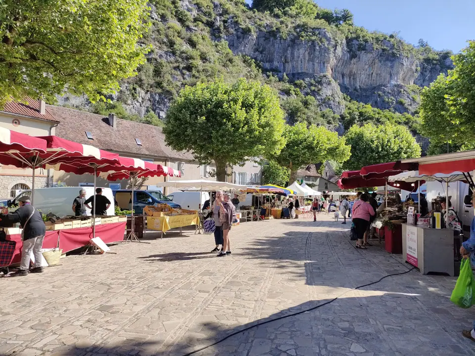 Marché du Centre à Cabrerets (46)