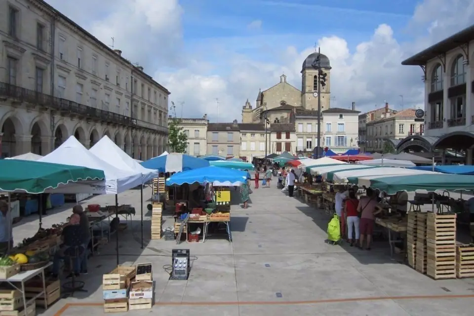 Marché du Centre à Marmande (47)