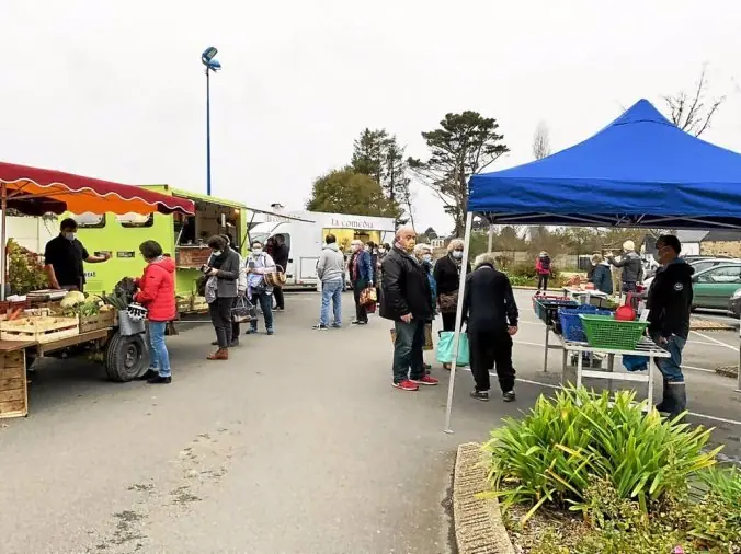 Marché du Centre à Lanvéoc (29)