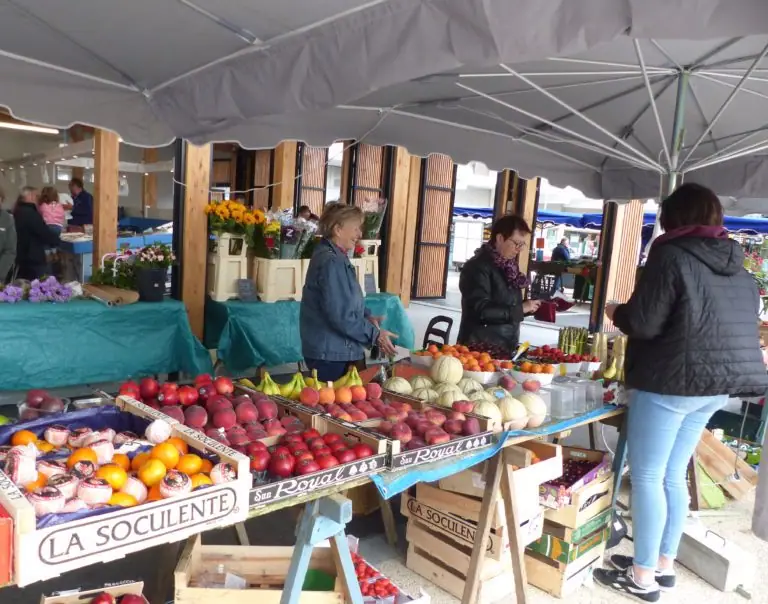 Marché du Centre à Bouffémont (95)