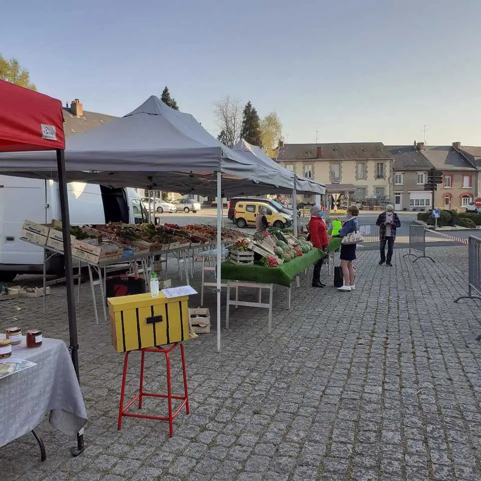 Marché du Centre à Mourioux-Vieilleville (23)
