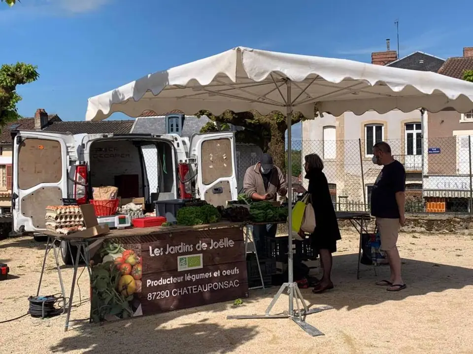 Marché du Centre à Châteauponsac (87)