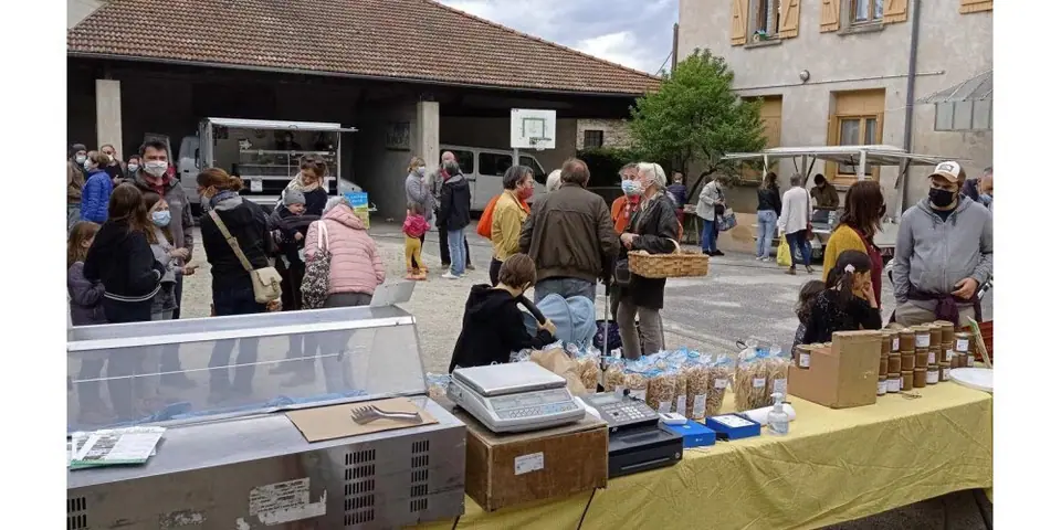 Marché Paysan à Saint-Barthélemy-Grozon (07)
