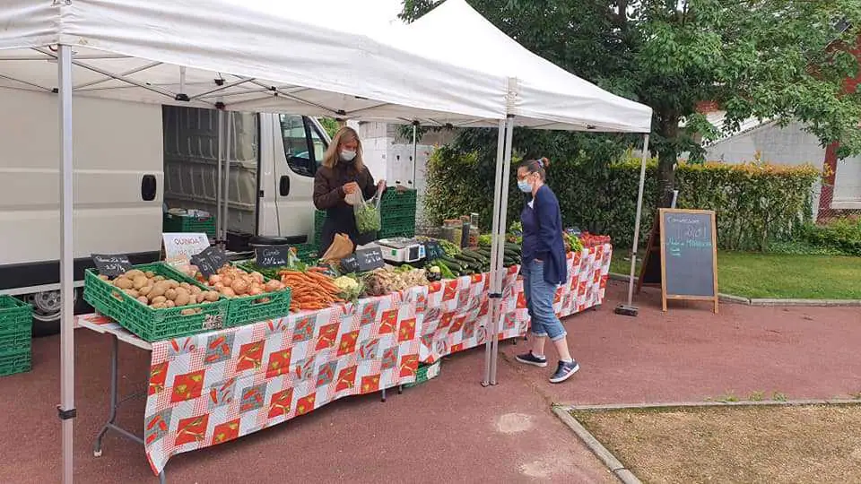 Marché du Centre à Bichancourt (02)