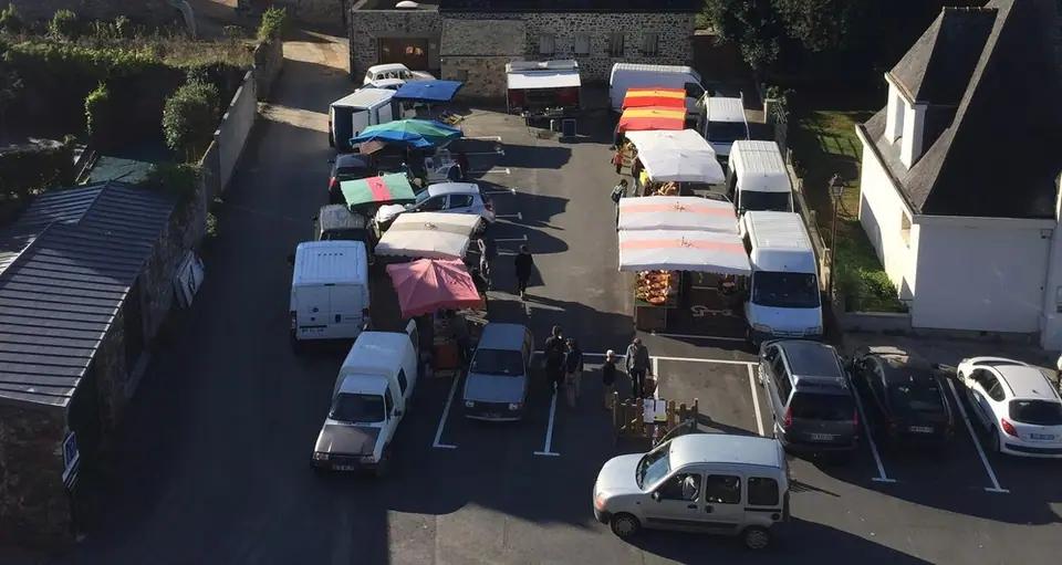 Marché des saveurs au Faou (29)