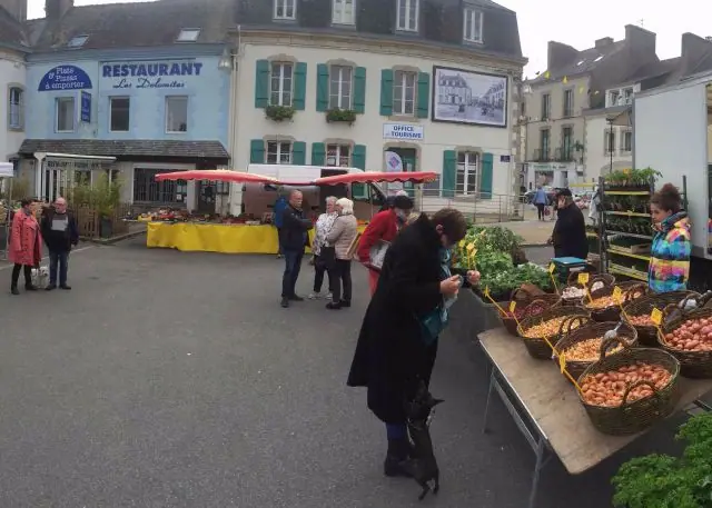 Marché du Centre à Bannalec (29)