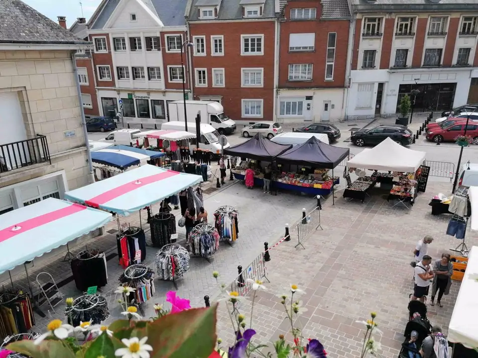 Marché du Centre à Breteuil sur Noye (60)
