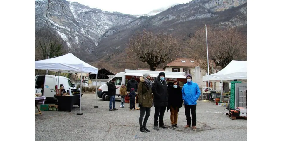Marché du Centre à Saint-Paul-de-Varces (38)