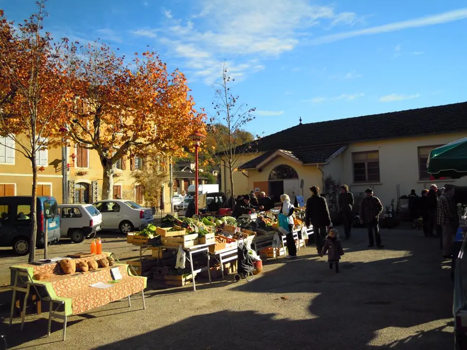 Marché du Centre à Sainte-Croix-Volvestre (09)