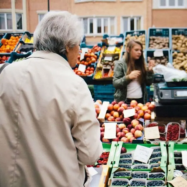 Marché de Stockel à Woluwe-Saint-Pierre (Belgique)