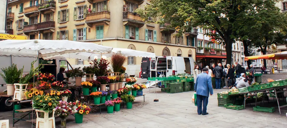 Marché de la Navigation à Genève (Suisse)