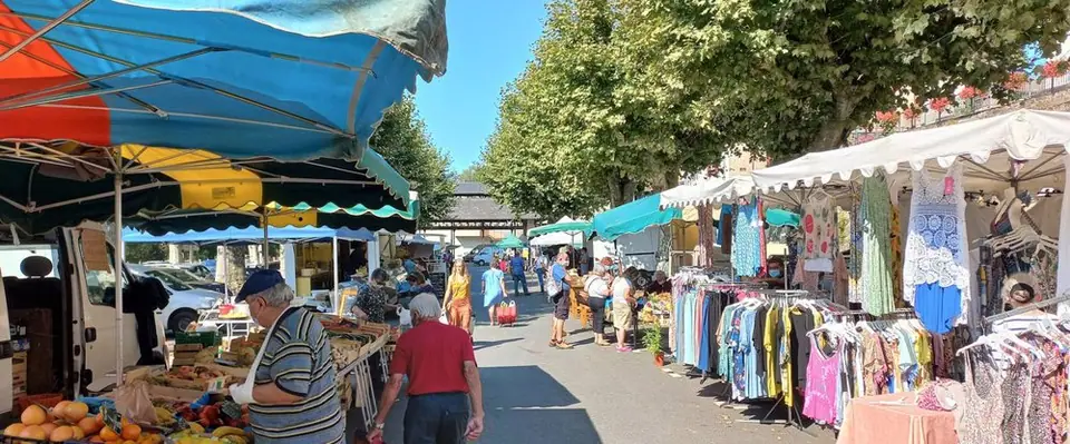 Marché du Centre à Bagnac-sur-Célé (46)