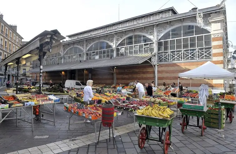 Marché Halles Sainte Claire à Grenoble (38)