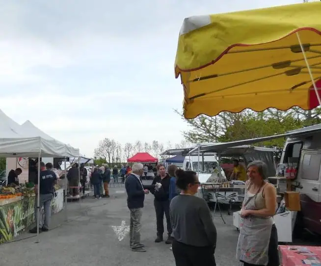 Marché du Centre à Bourdet (79)