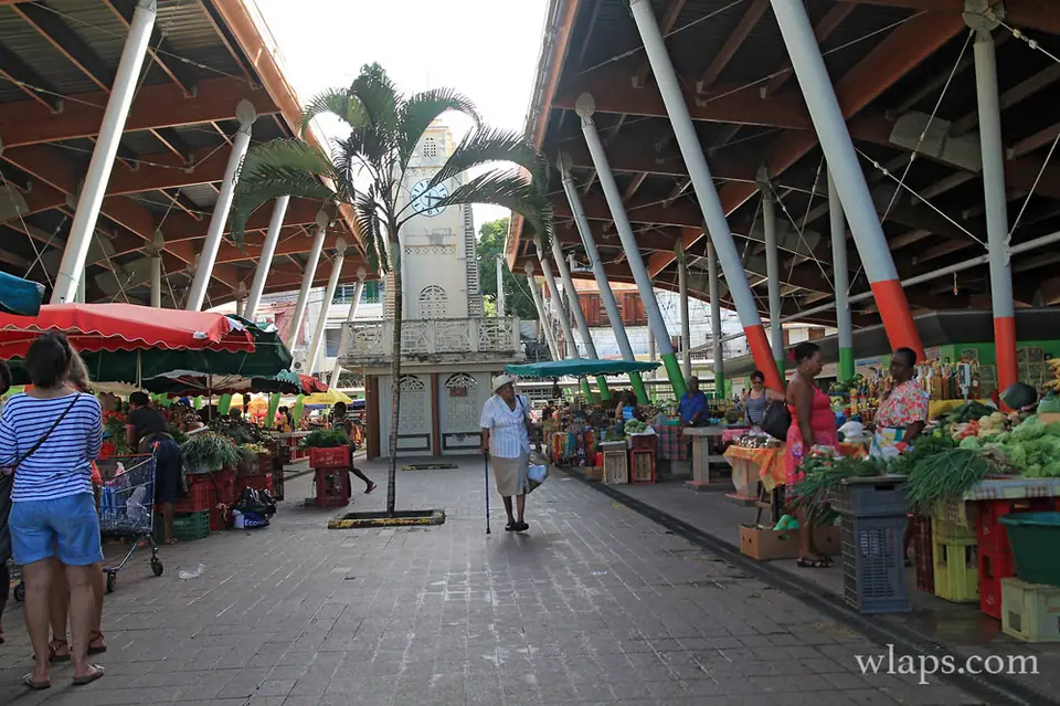 Marché du Centre à Basse-Terre (971)