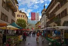 Marché du Centre à Sion (Suisse)