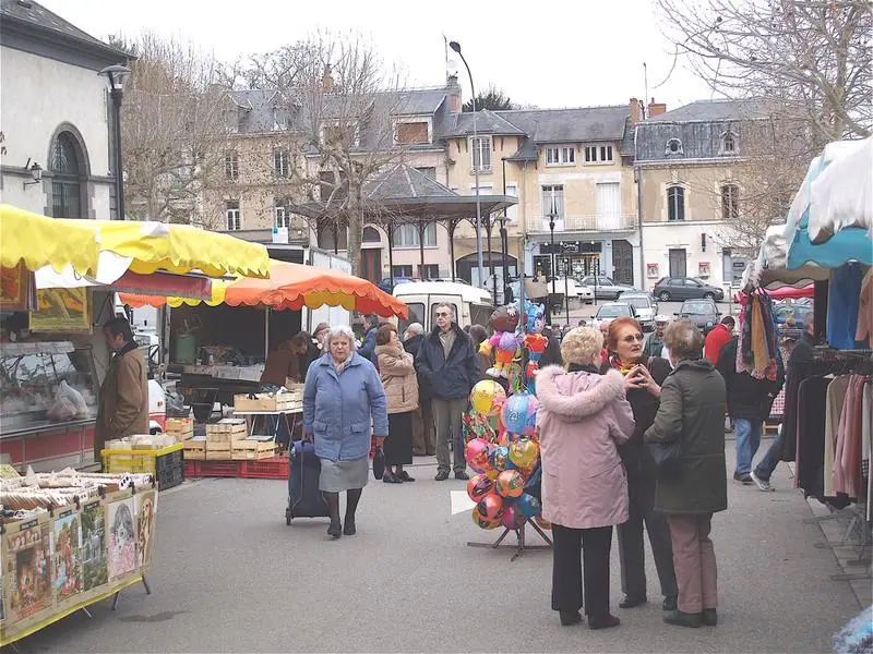 Marché du Centre à Avermes (03)