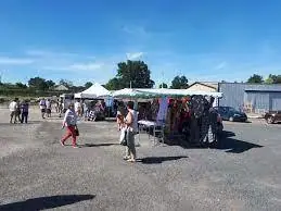 Marché du Centre à Couleuvre (03)