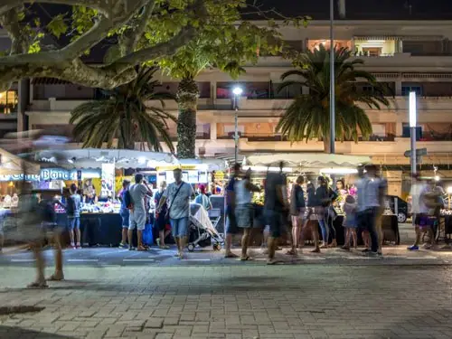 carré d'art à Fréjus (83)