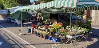 Marché de la Gare à La Hulpe (Belgique)