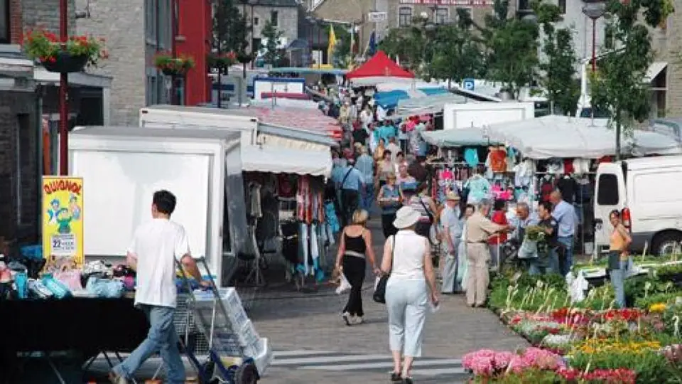 Marché du Centre à Comblain-au-Pont (Belgique)