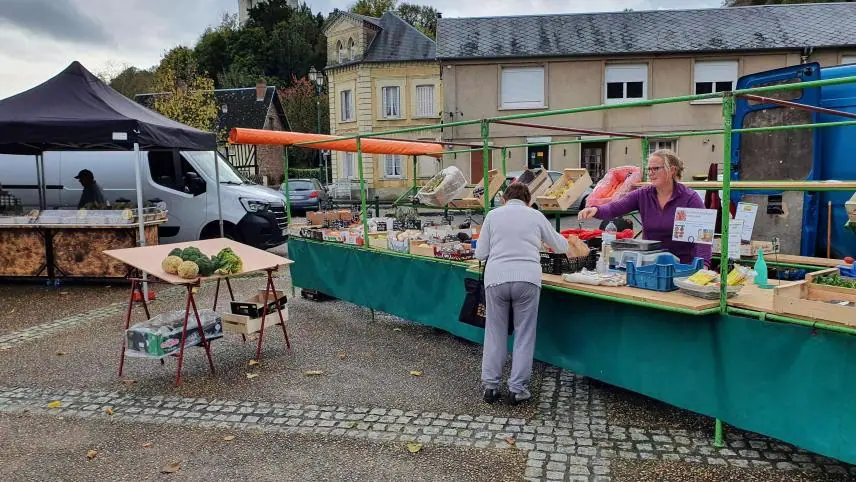 Marché du Centre à Tancarville (76)