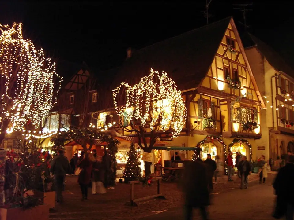 Marché de Noël authentique d'Eguisheim (68)