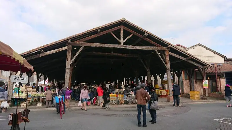 Marché du Centre à Châtillon-sur-Chalaronne (01)