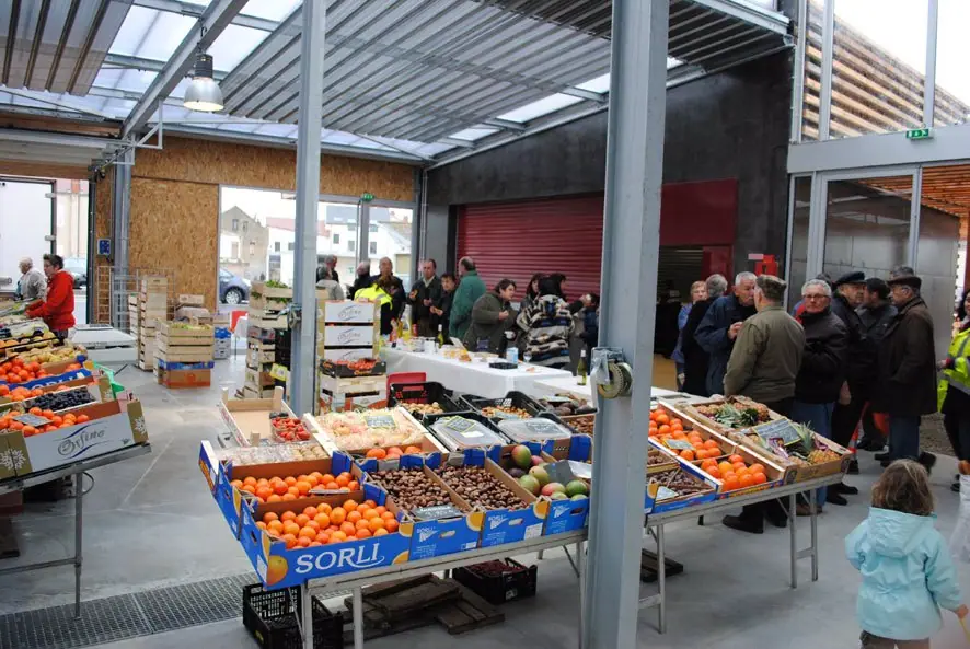 Marché du Centre à Saint-Yorre (03)