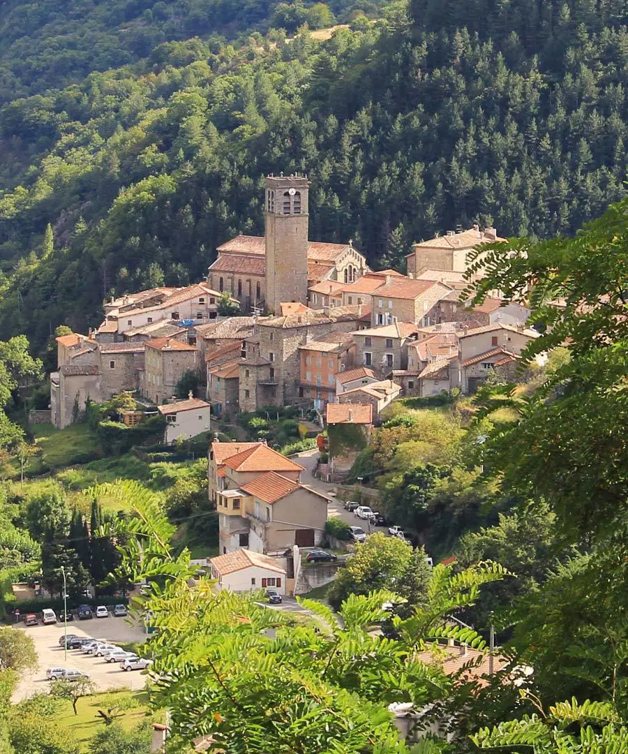 Marché du Centre à Antraigues sur Volane (07)
