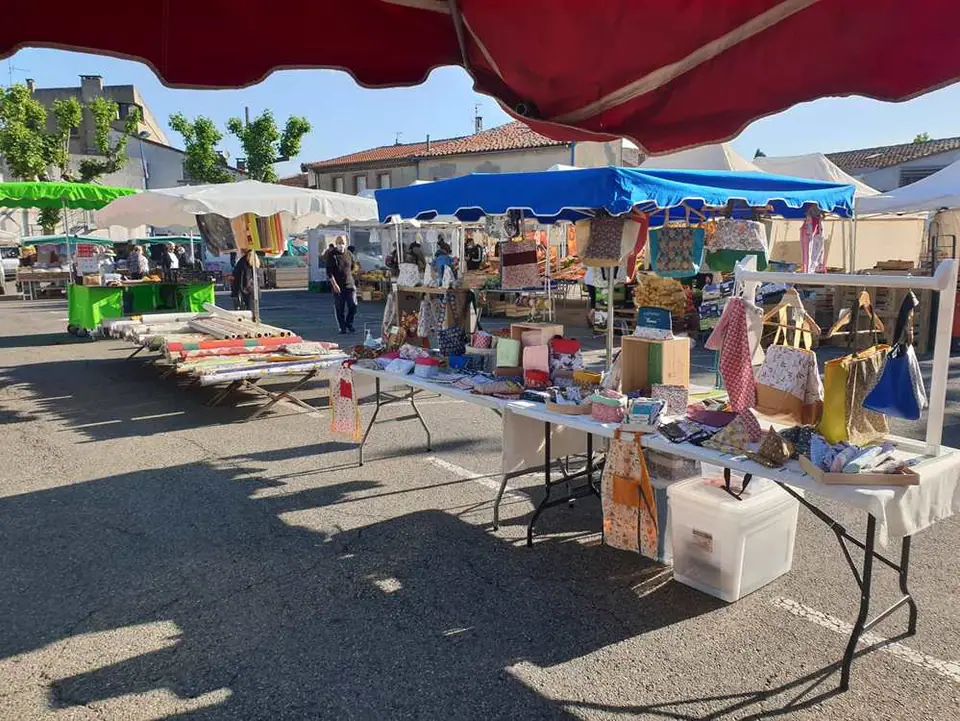 Marché du centre à Varilhes (09)