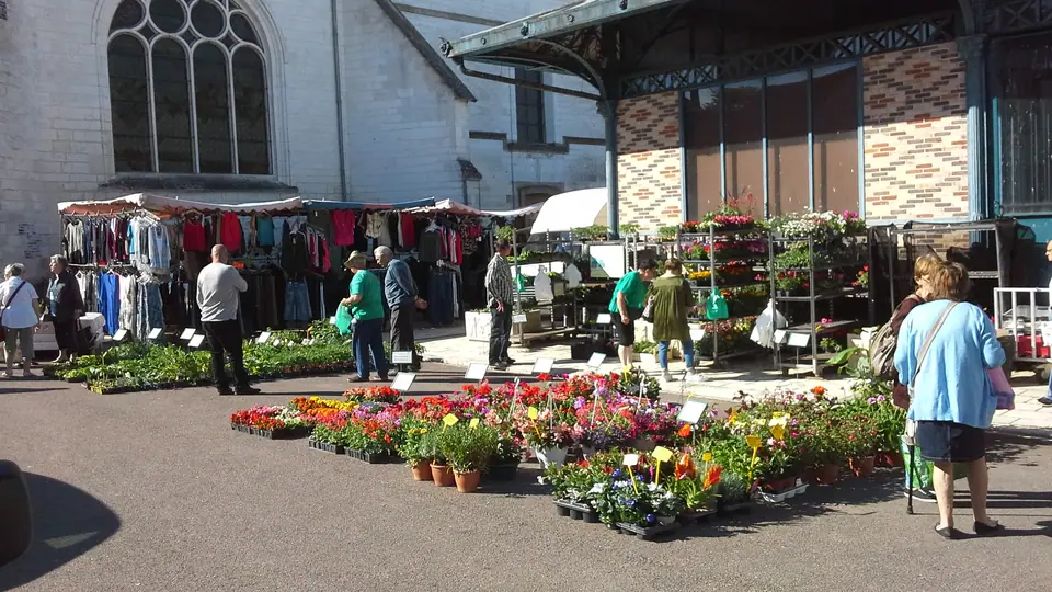Marché du Centre à Aix en Othe (10)