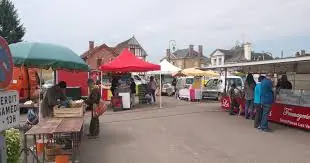 Marché du Centre à Lusigny-sur-Barse (10)