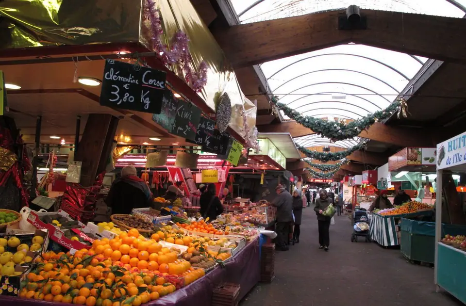 Marché de la Halle à Nogent-sur-Seine (10)