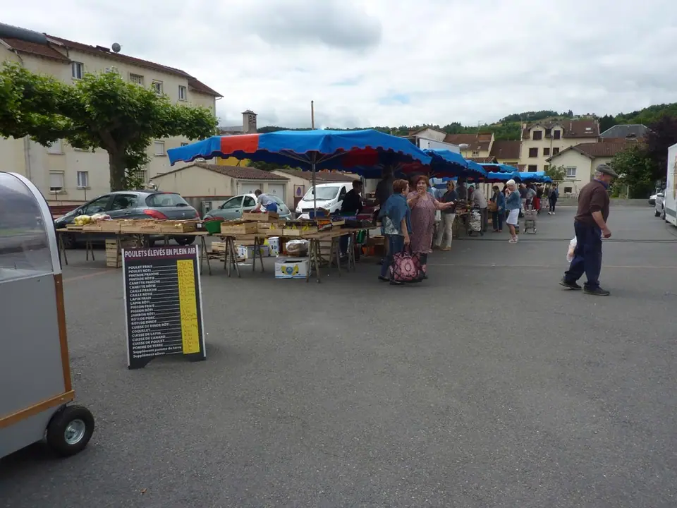Marché du Centre à Firmi (12)
