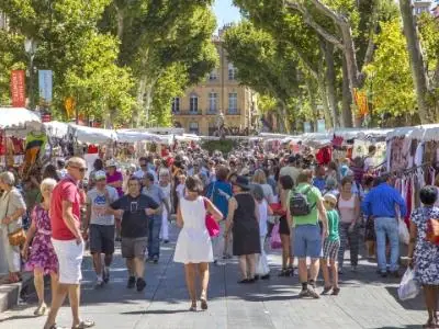 Marché du Centre à Aix-en-Provence (13)