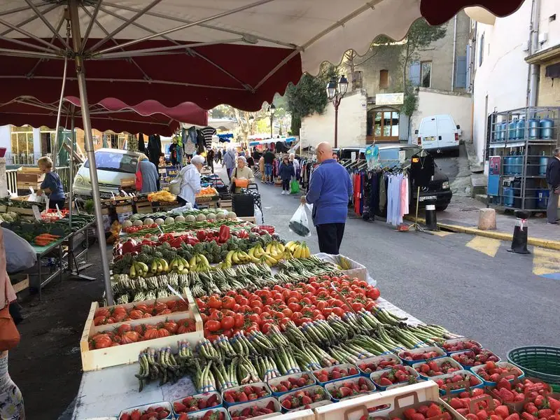 Marché du Centre à Allauch (13)