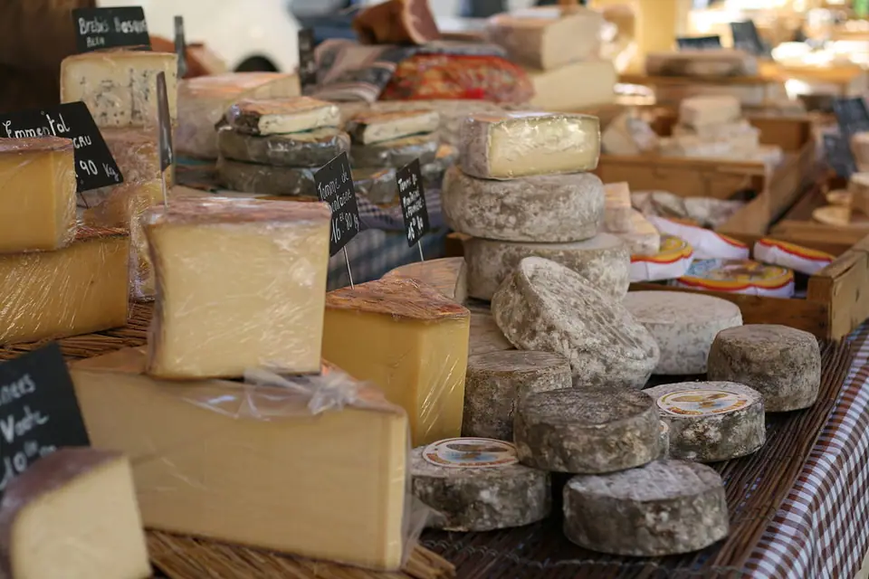 Marché du Centre à Giberville (14)