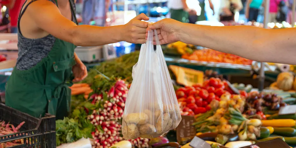 Marché du Centre à Troarn (14)