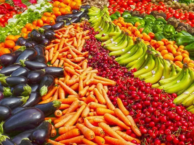 Marché du Centre à Cozes (17)