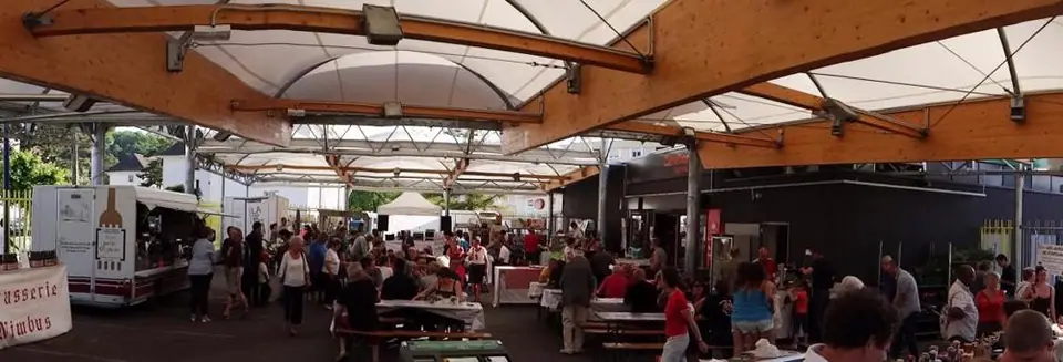 Marché du Centre à Grand-Charmont (25)