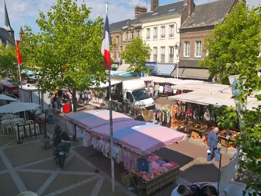 Marché du Centre à Saint-André-de-l'Eure (27)