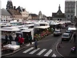 Marché du Centre à Verneuil sur Avre (27)