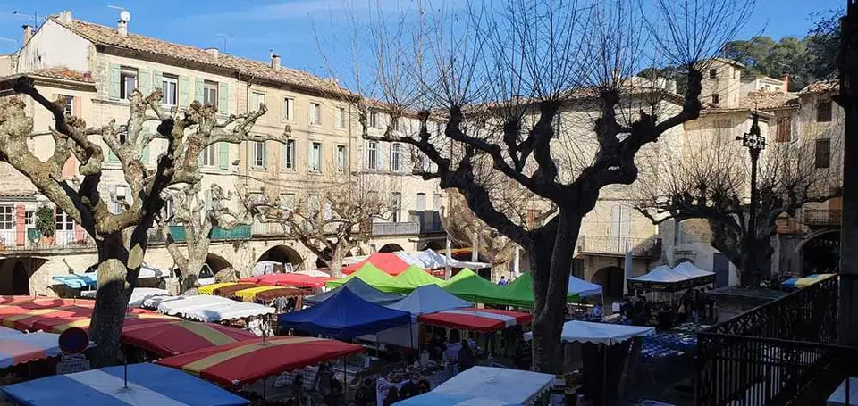 Marché du Centre à Sommières (30)