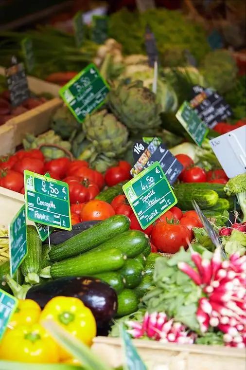 Marché du Centre à Lesparre-Médoc (33)